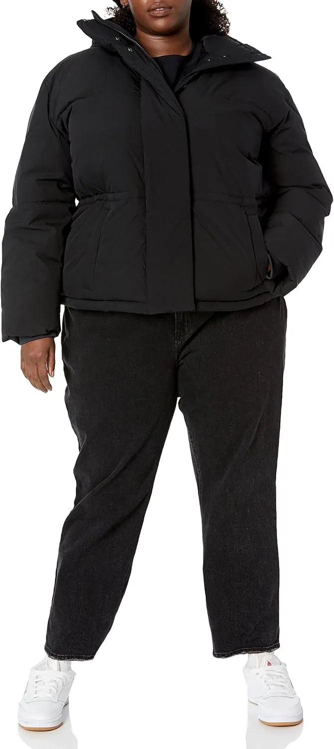 Amazon Essentials Women's Short Waisted Puffer Jacket (Available in Plus Size)