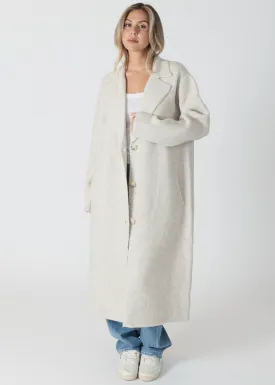 Lyla & Luxe Victoria Oversized Coat